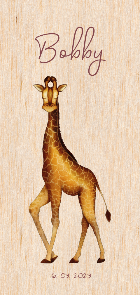 Langwerpig houten geboortekaartje met watercolor giraf en ronde hoeken